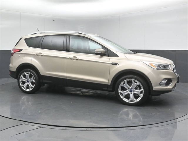 2018 Ford Escape Titanium's photo