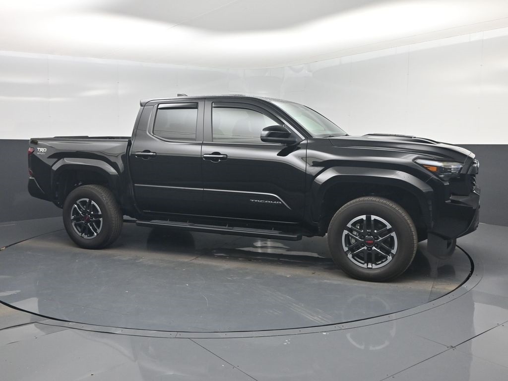2024 Toyota Tacoma TRD Sport's photo