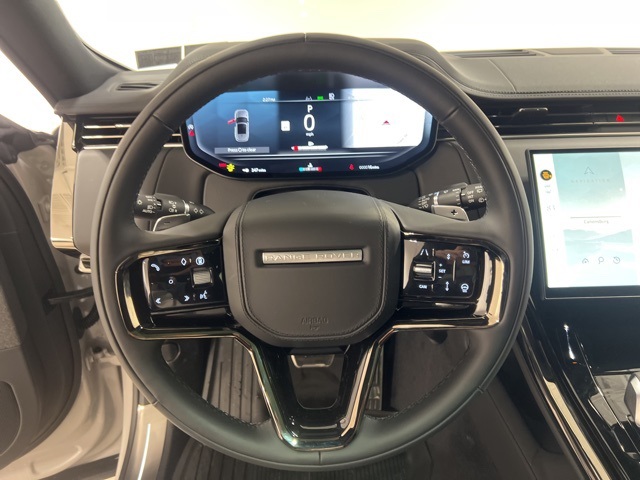 2025 Land Rover Range Rover Sport SE photo 13