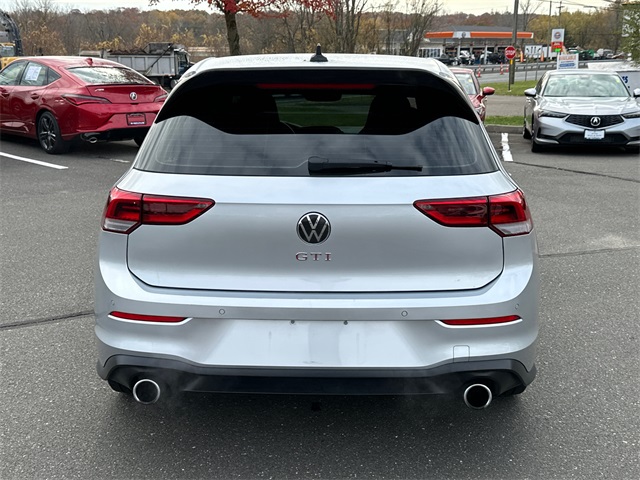 2023 Volkswagen Golf GTI SE photo 3