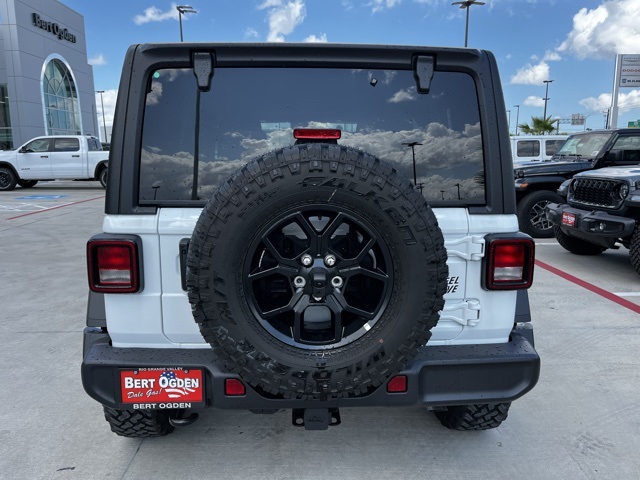 2025 Jeep Wrangler Willys photo 5