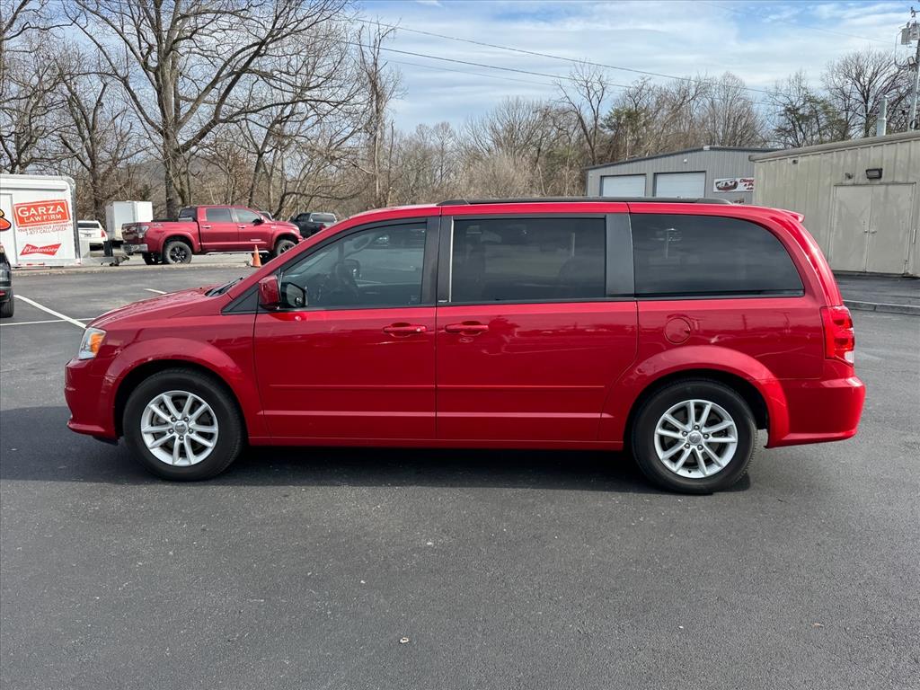 Used 2013 Dodge Grand Caravan SXT with VIN 2C4RDGCG7DR817152 for sale in Johnson City, TN