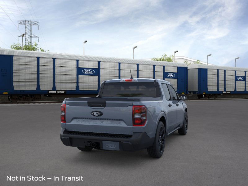 2025 Ford Maverick XLT photo 2
