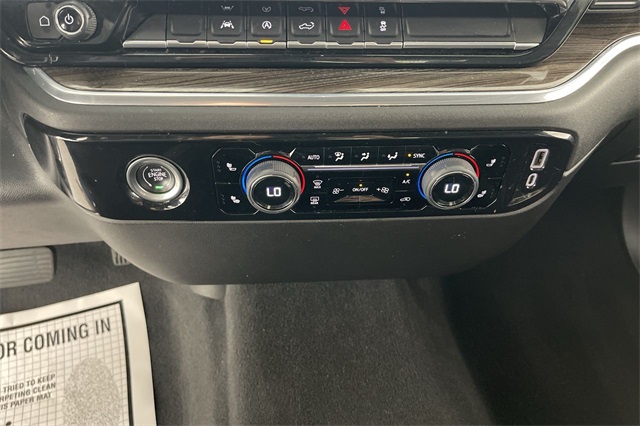 2022 Chevrolet Silverado 1500 LT photo 8