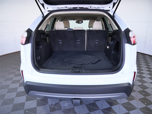 2024 Ford Edge SEL photo 9