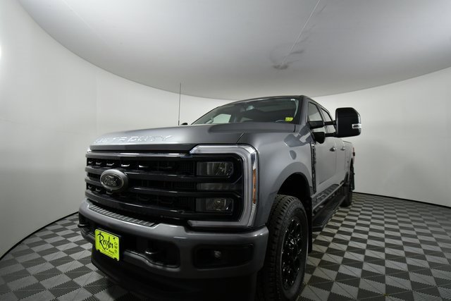 2024 Ford F-350 Lariat photo 4