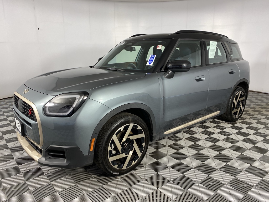 2025 Mini Cooper S ALL4 photo 4