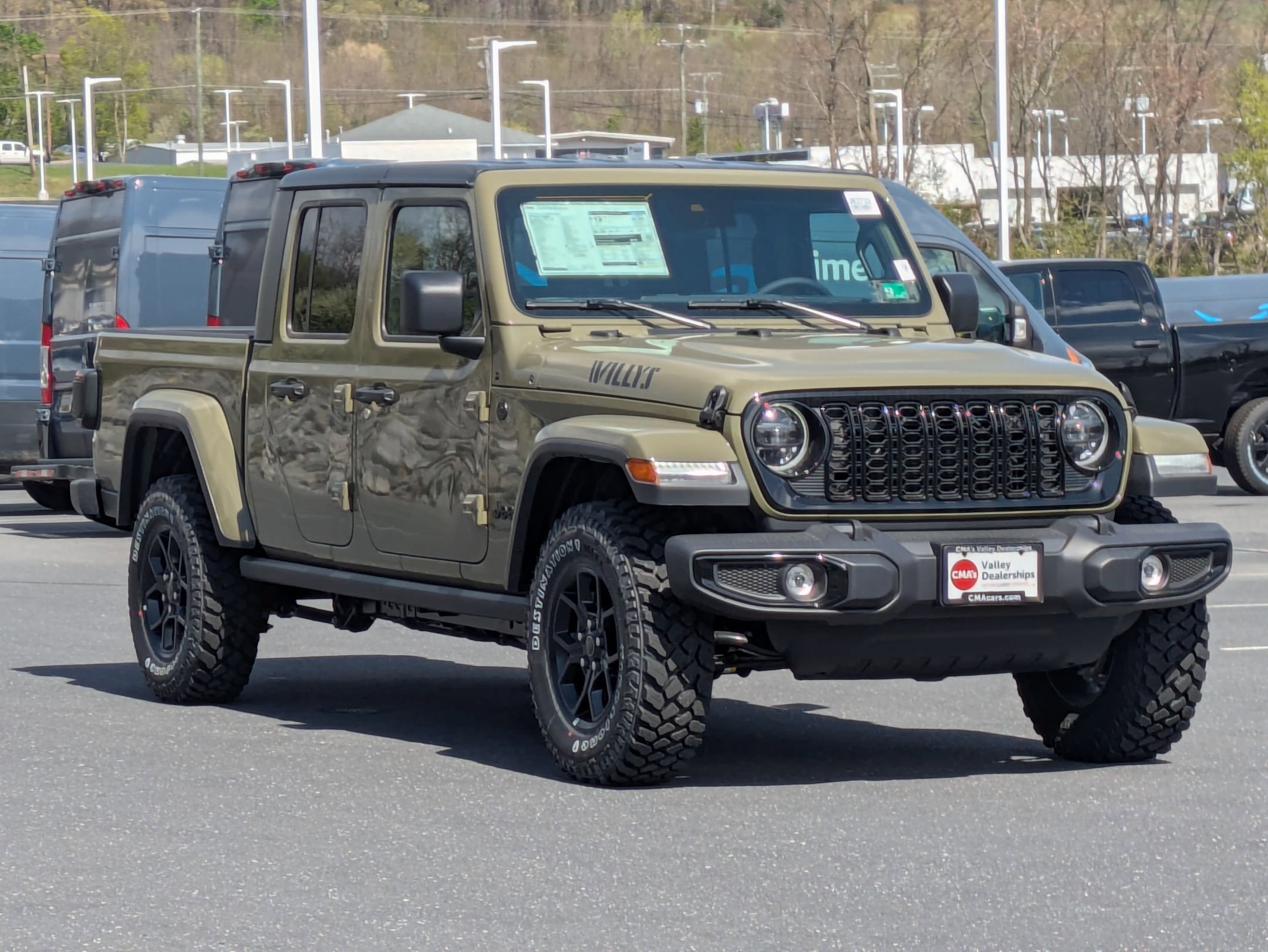 2025 Jeep Gladiator Willys photo 3