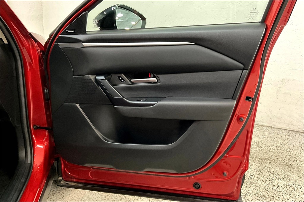 2025 MAZDA CX-50 - Image 23