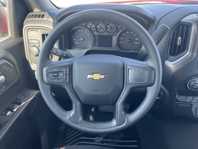 2026 Chevrolet Silverado 1500 Custom photo 13