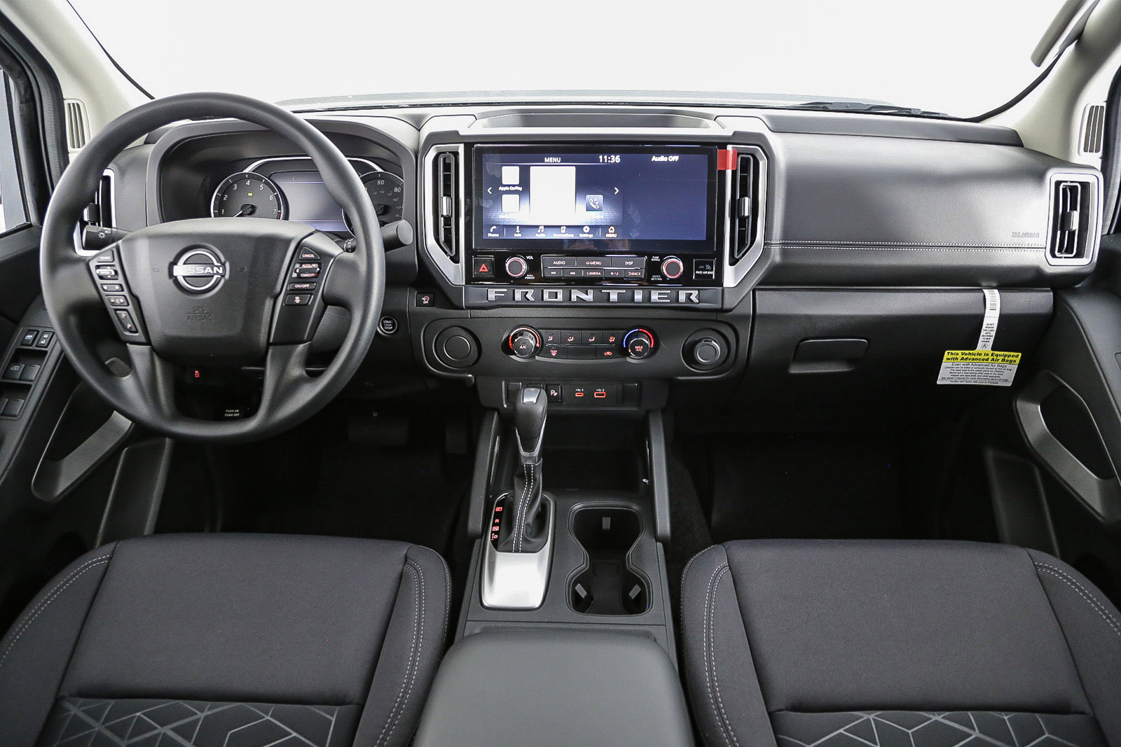 2025 Nissan Frontier Crew Cab SV photo 13