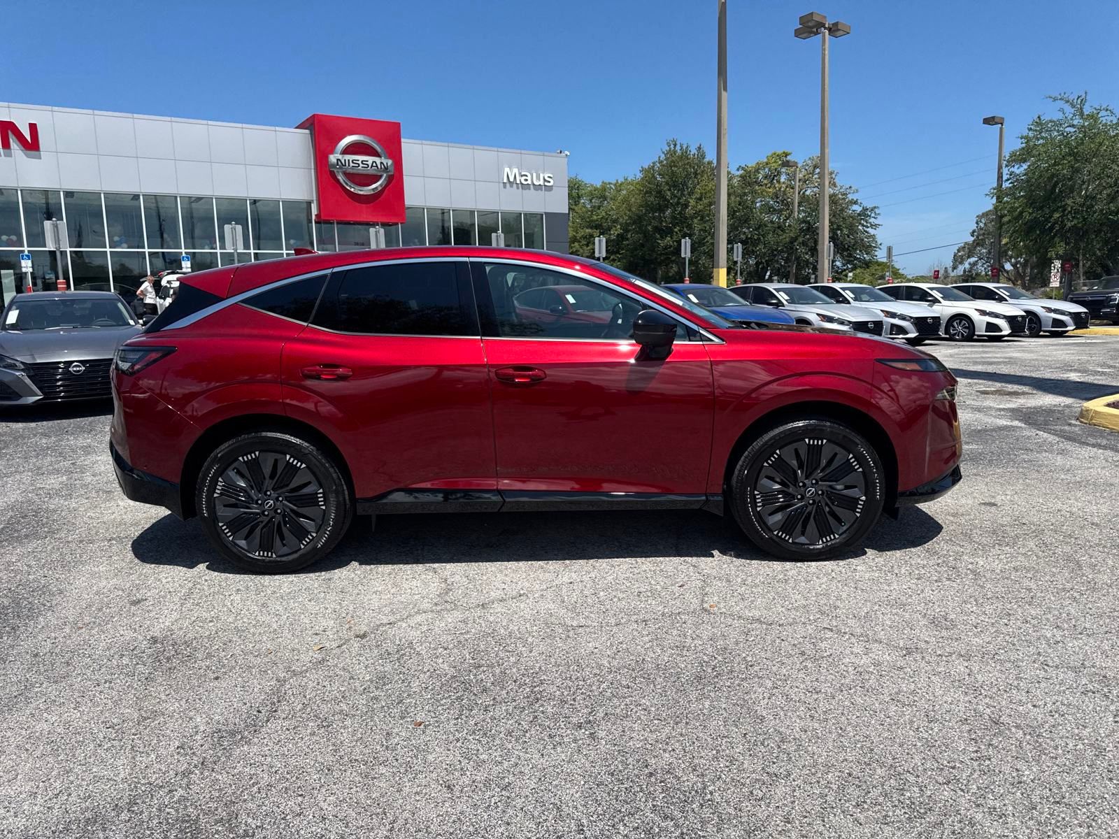 2025 Nissan Murano Platinum photo 4
