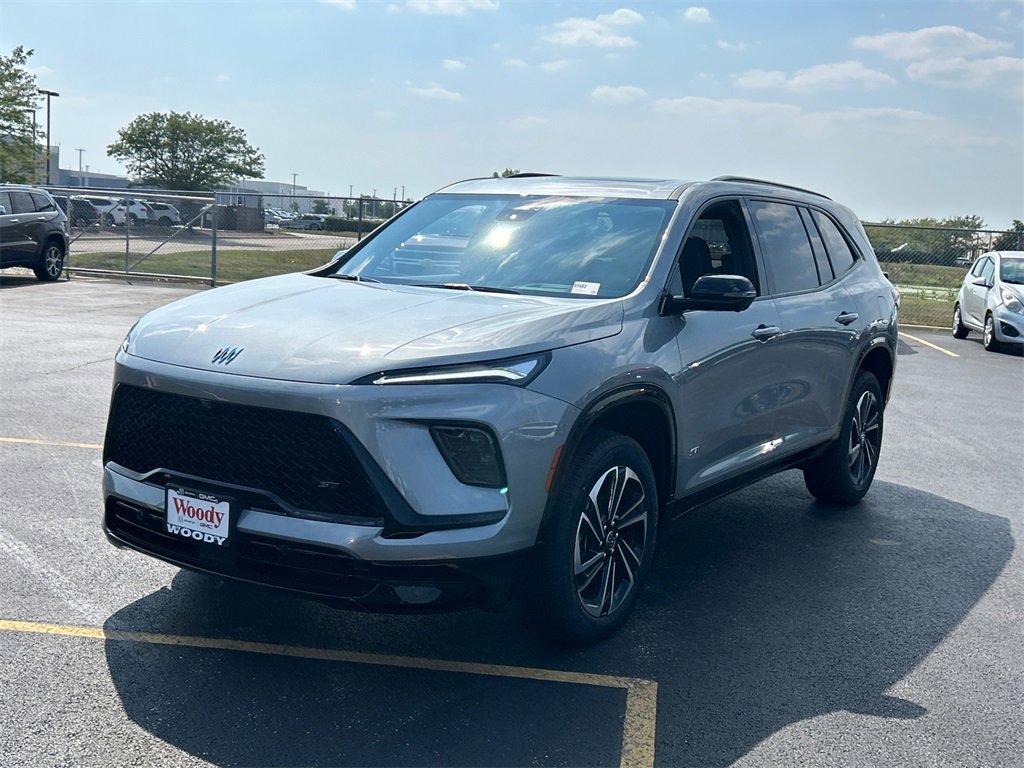 2026 Buick Enclave Sport Touring photo 3