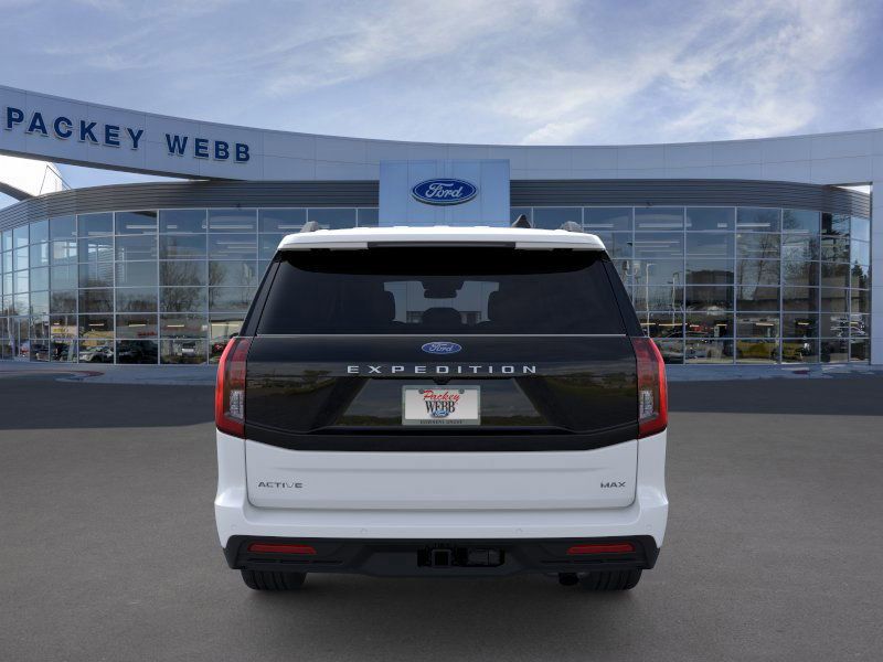 2025 Ford Expedition MAX EL photo 3
