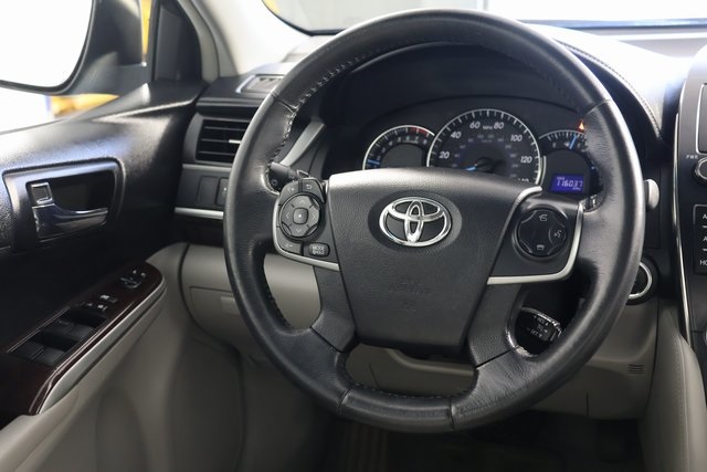 2014 Toyota Camry L photo 10