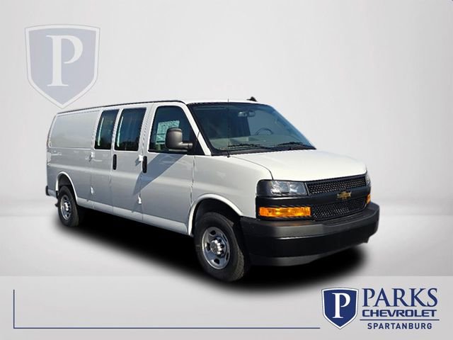 2025 Chevrolet Express Cargo Work Van's photo
