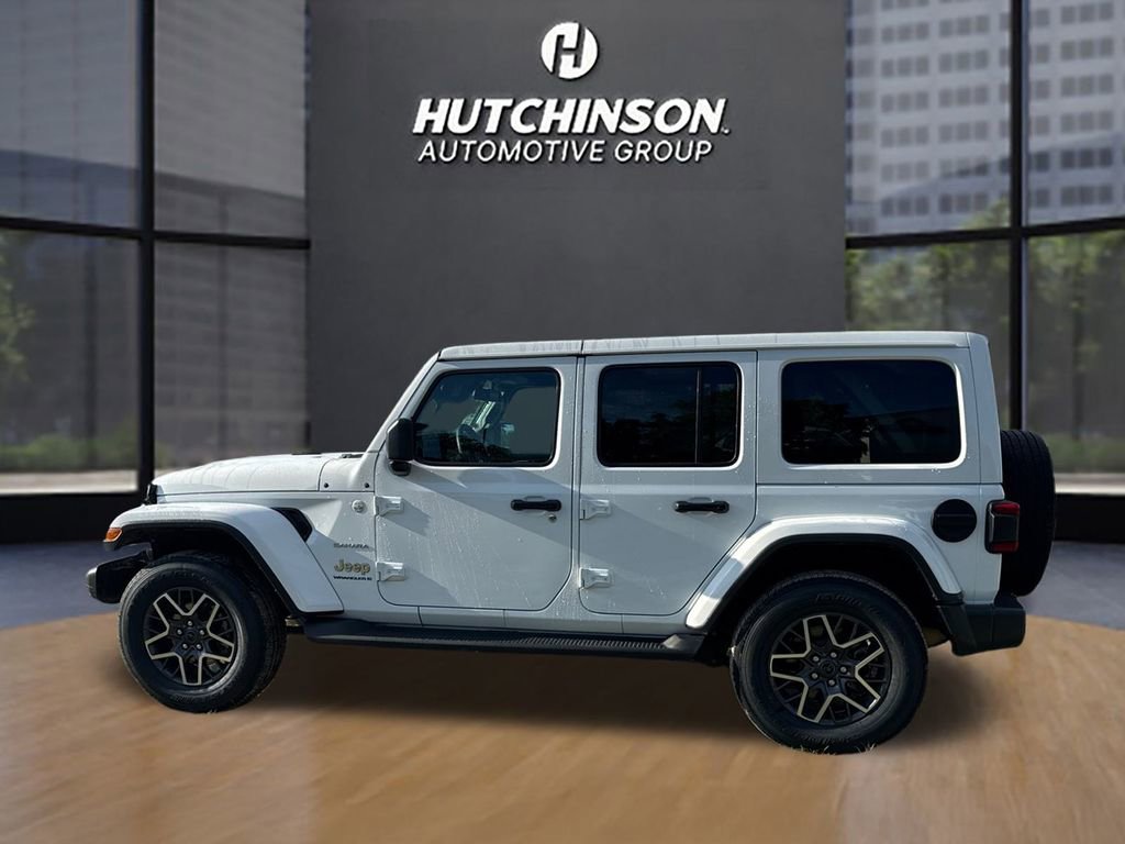 2024 Jeep Wrangler Sahara photo 6