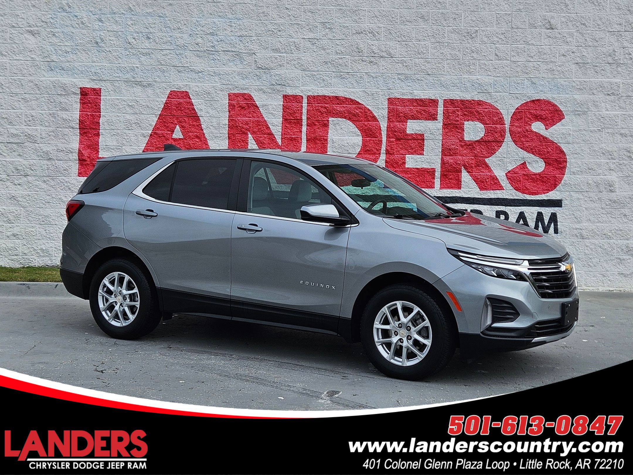 2023 Chevrolet Equinox LT's photo