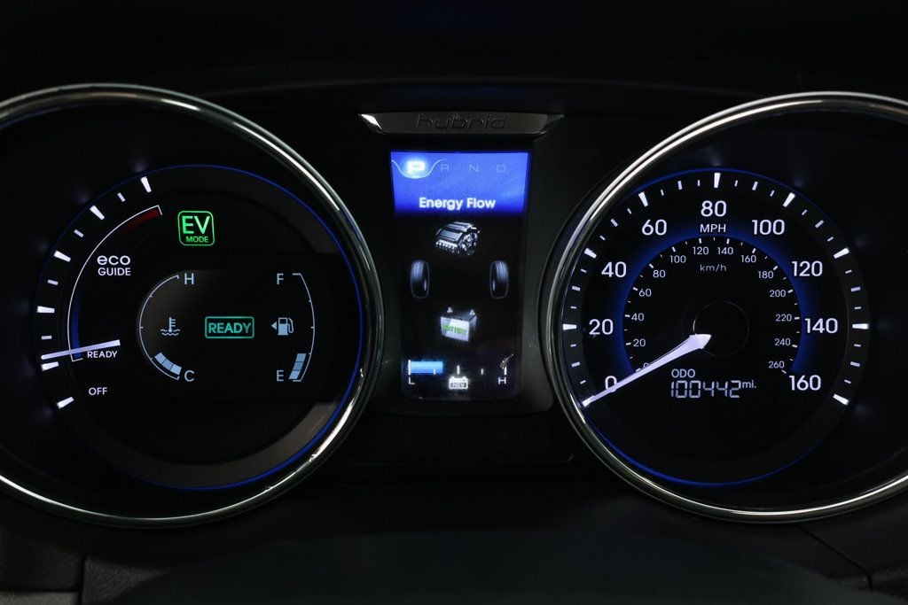 2013 Hyundai Sonata Hybrid Limited photo 8