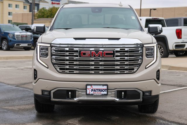 2026 Gmc Sierra 1500 Denali photo 2