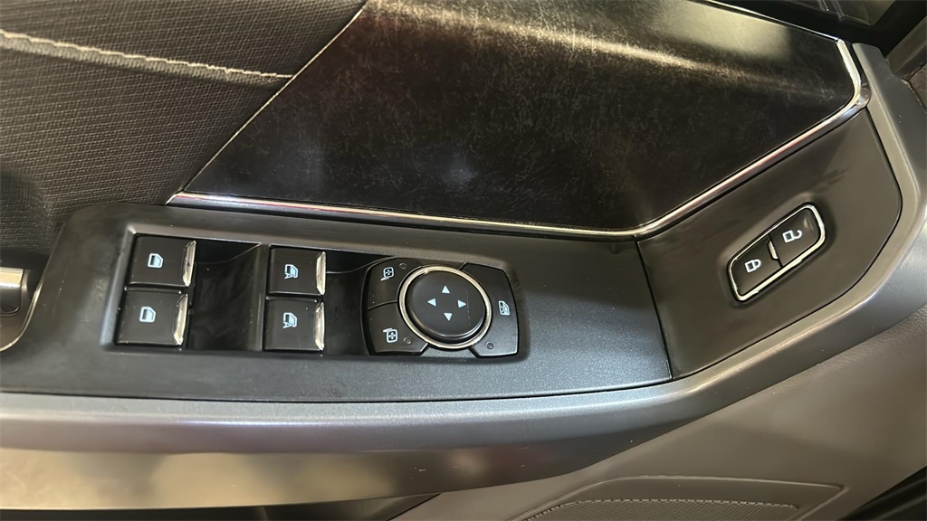 2022 Ford F-150 XLT photo 23