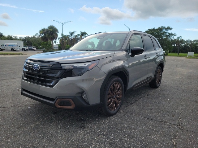 2025 Subaru Forester Sport photo 2