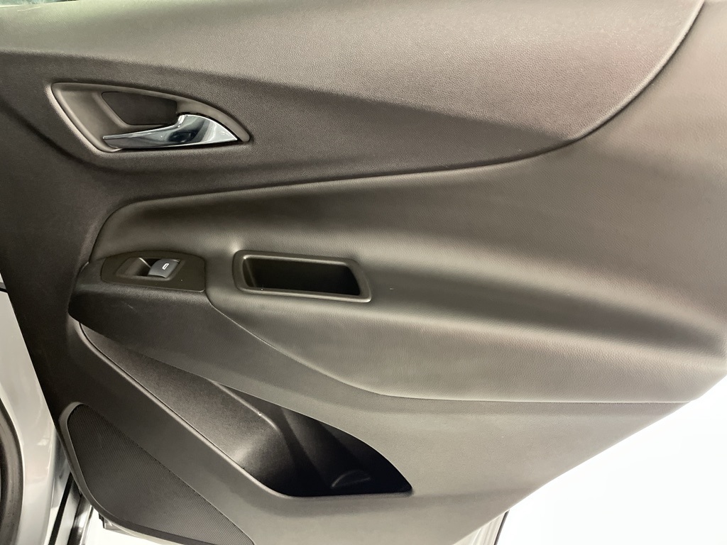 2024 Chevrolet Equinox LT photo 38