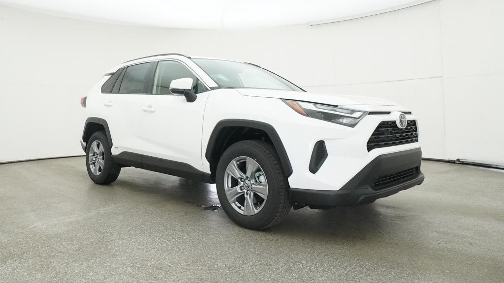2025 Toyota RAV4 Hybrid LE photo 29