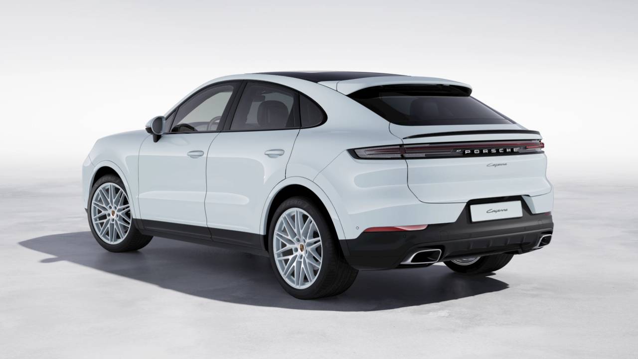 2026 Porsche Cayenne Coupe photo 2