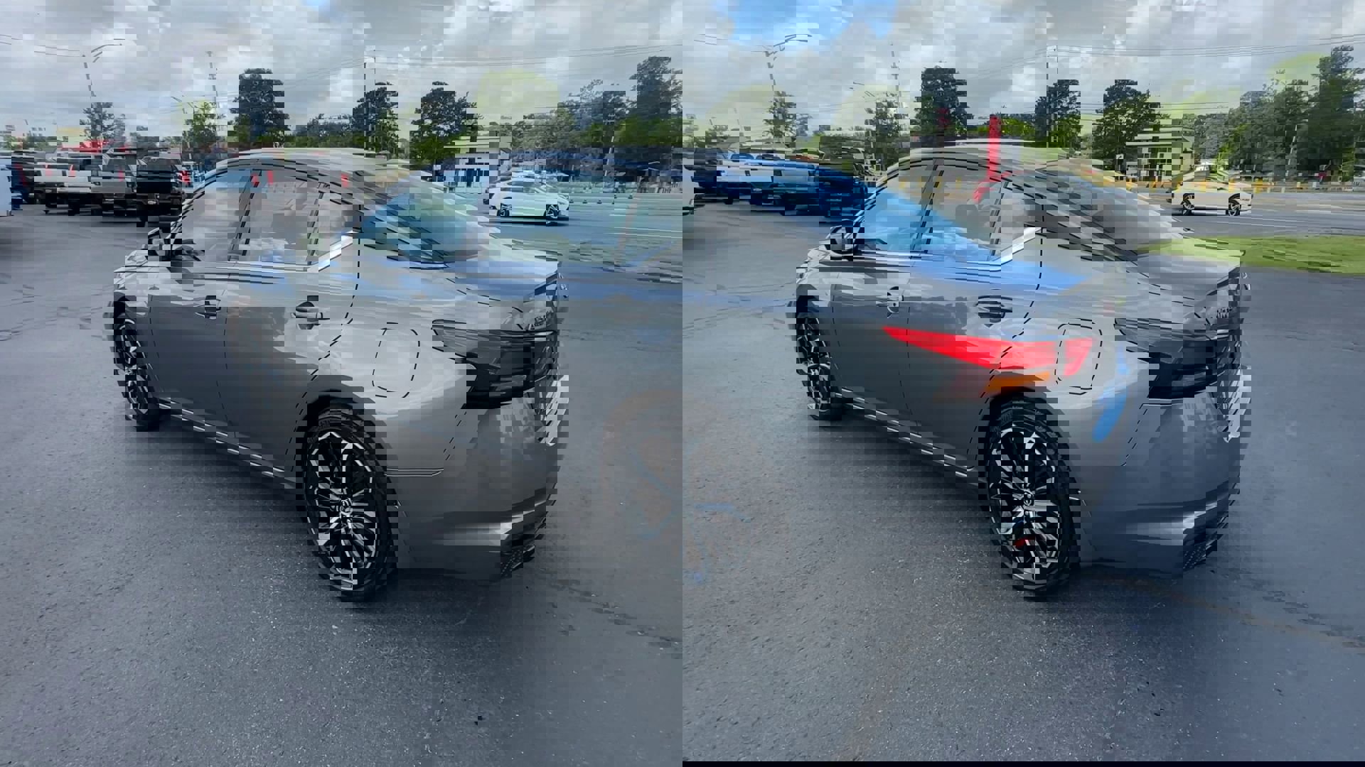 2024 Nissan Altima 2.5 SR photo 6