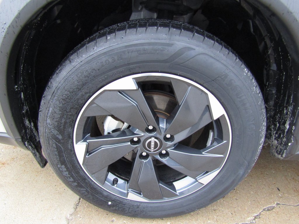2024 Nissan Rogue SV photo 21