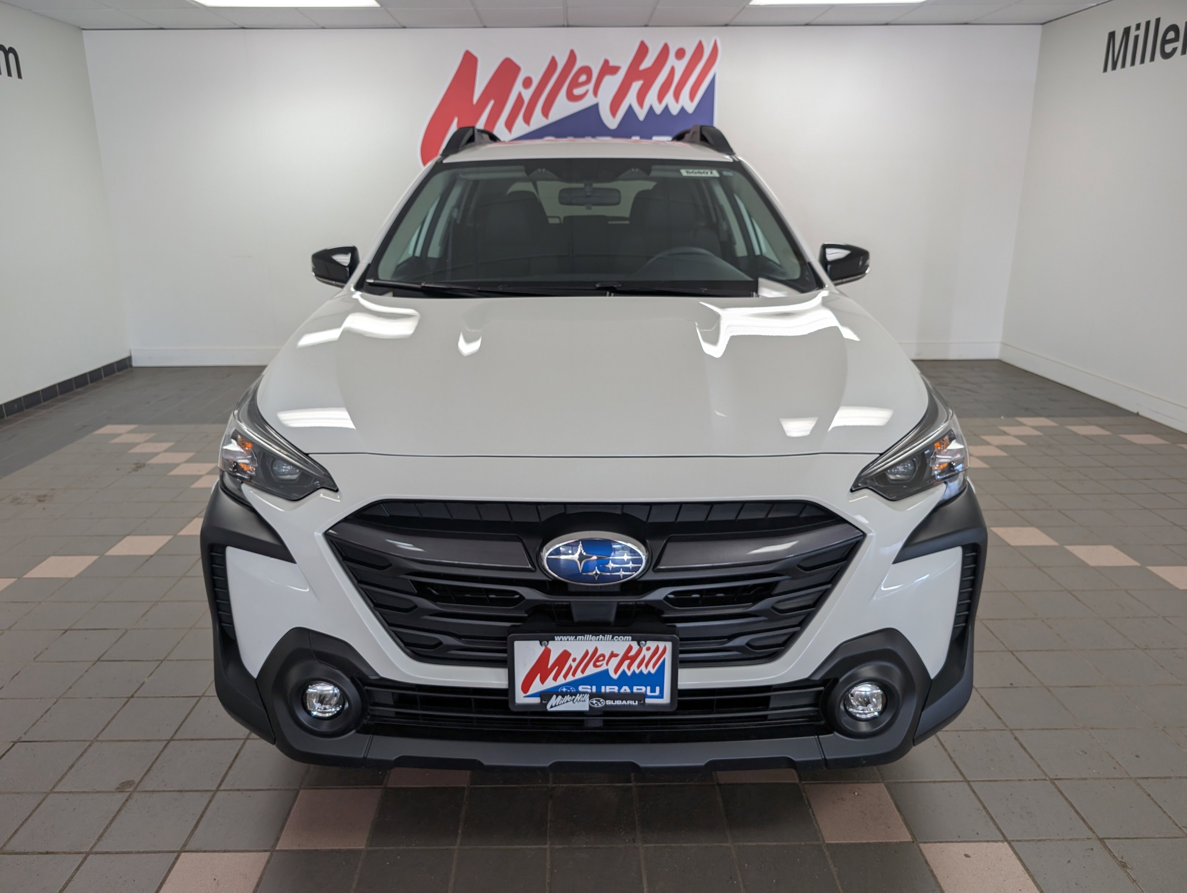 2025 Subaru Outback Premium photo 3