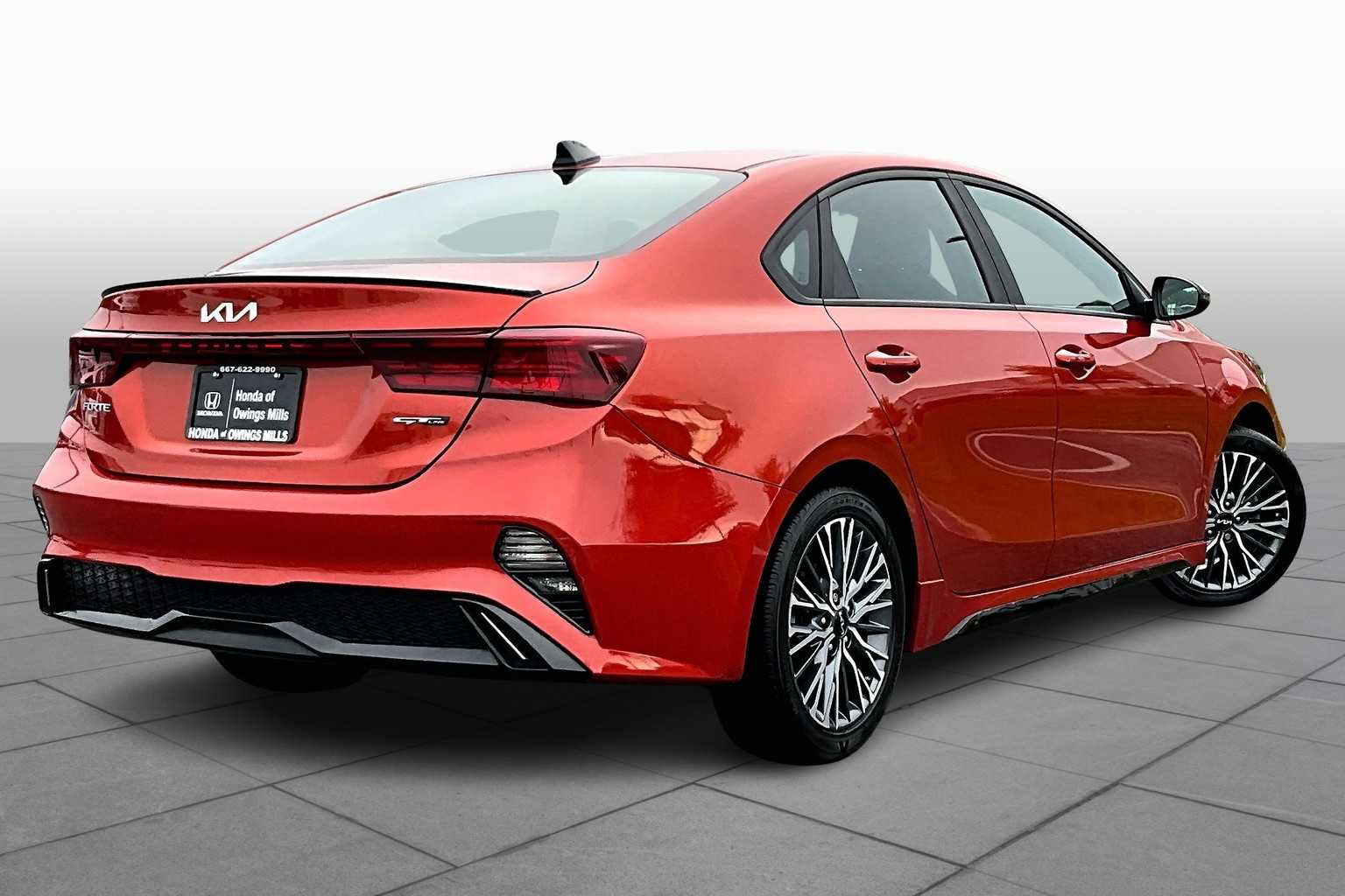 2023 Kia Forte GT-Line photo 12