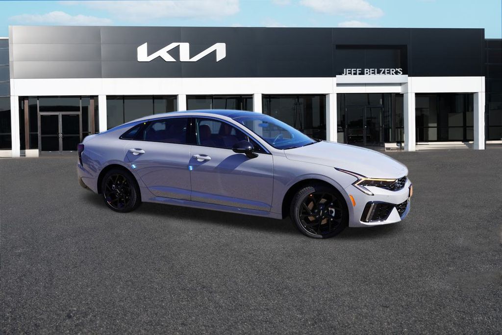 2026 Kia K5 GT-Line photo 2