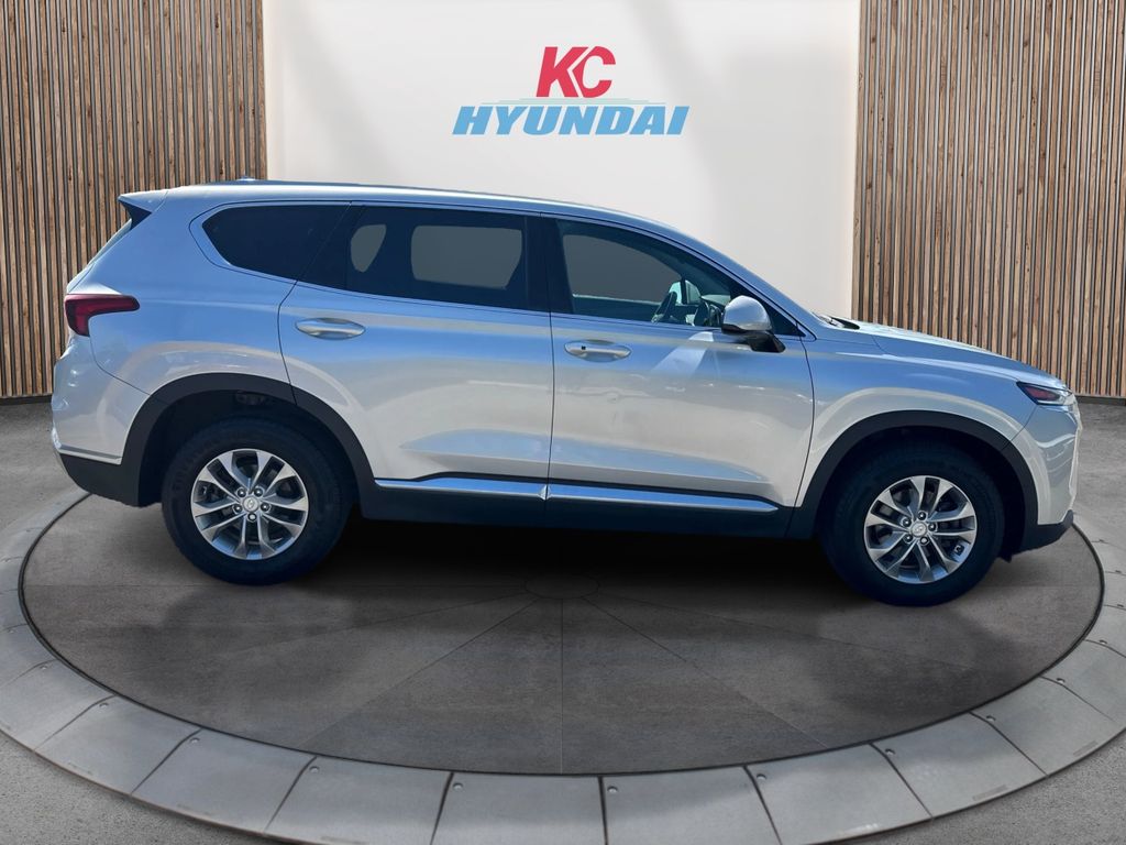 2019 Hyundai Santa Fe SEL photo 6