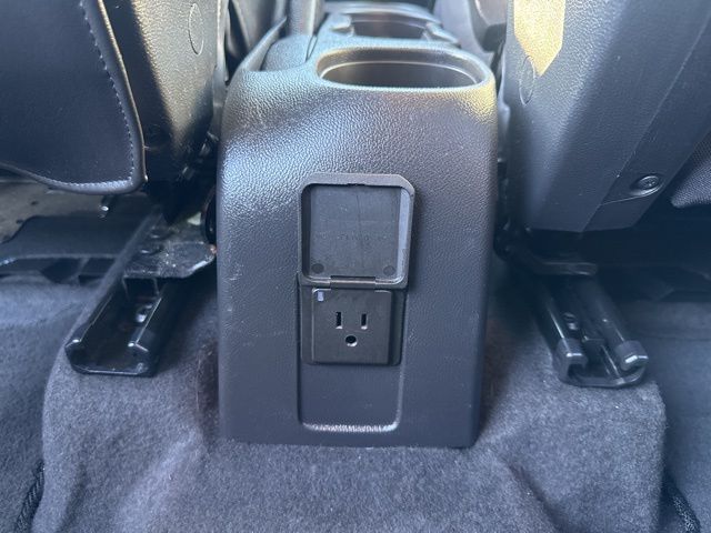 2017 Chevrolet Trax LT photo 24