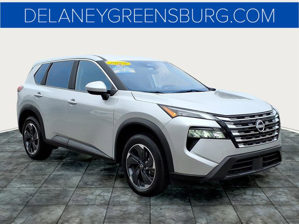 2025 Nissan Rogue SV's photo