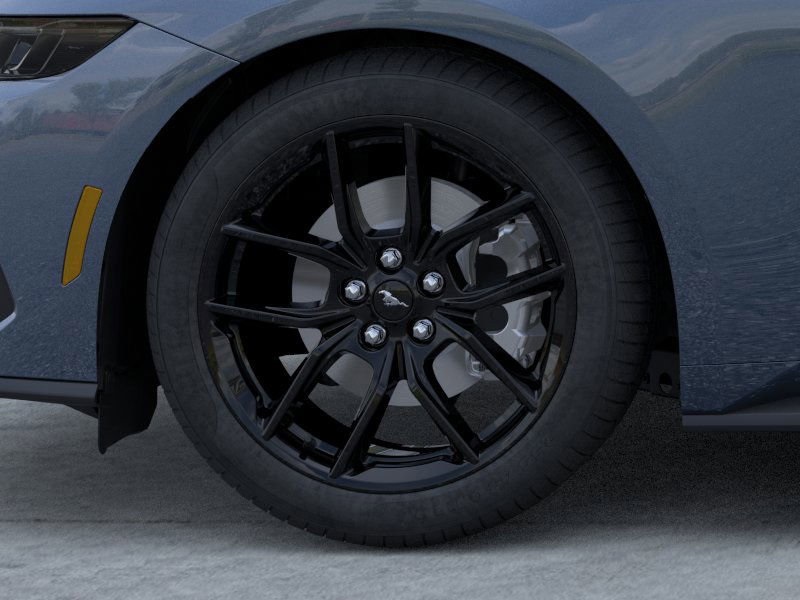 2025 Ford Mustang EcoBoost photo 18