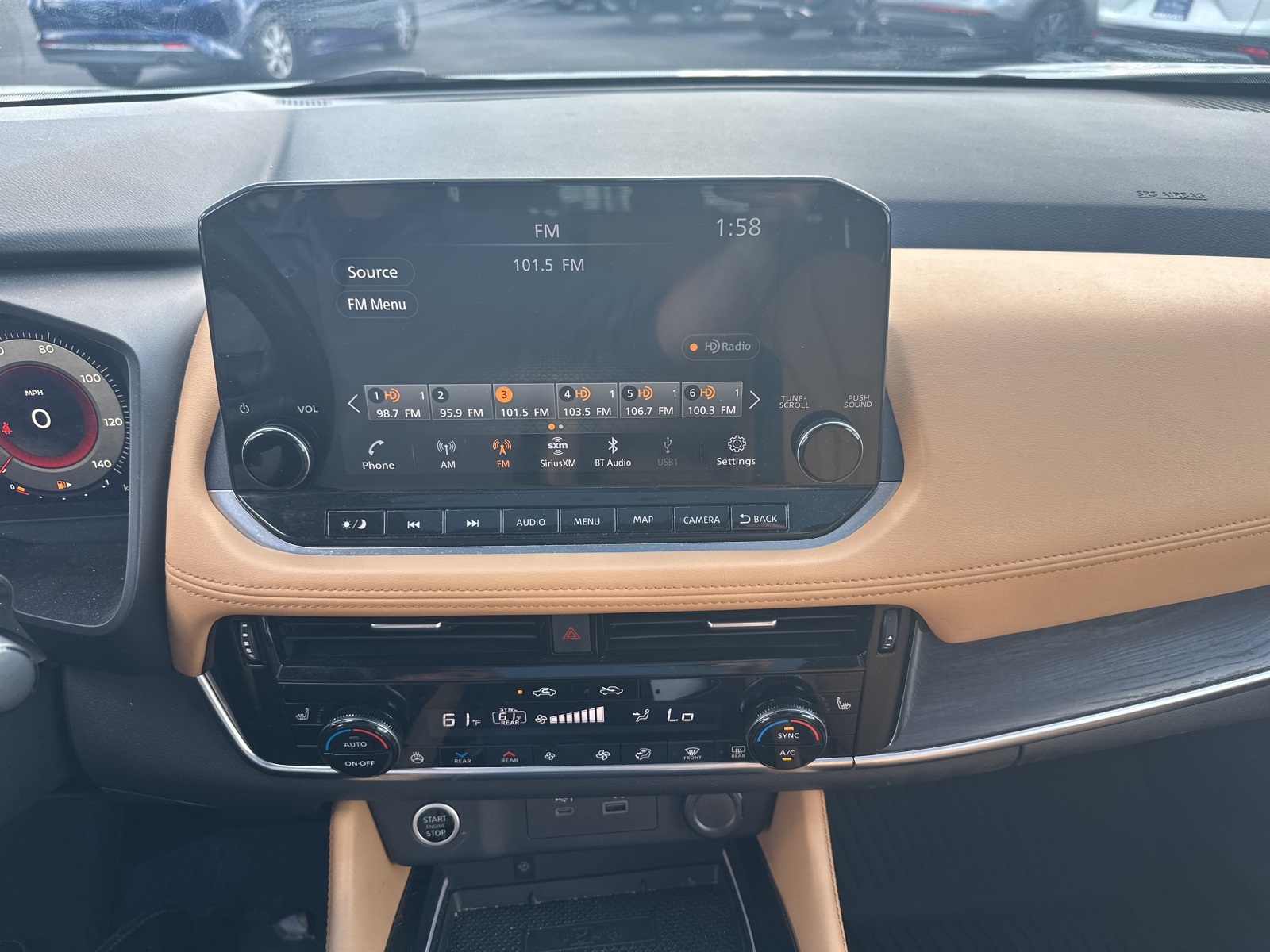 2021 Nissan Rogue Platinum photo 3