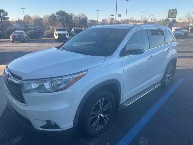 2016 Toyota Highlander XLE's photo
