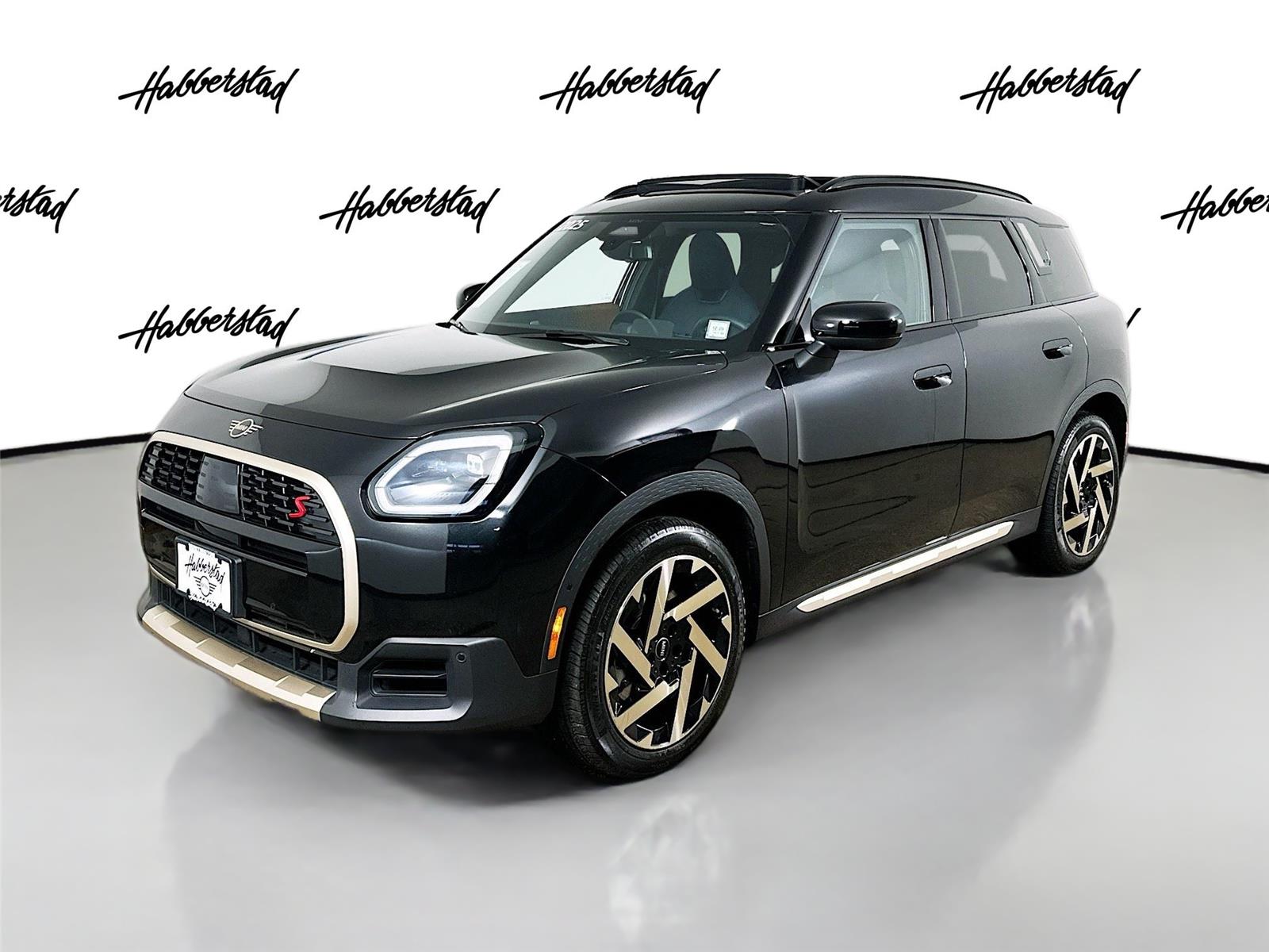 2025 MINI Countryman S's photo