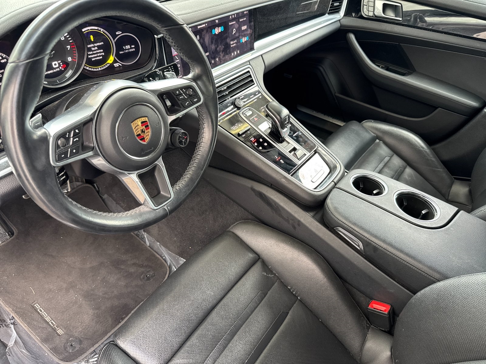 2019 Porsche Panamera E-Hybrid 4 photo 7