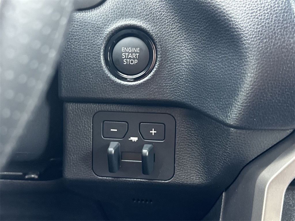 2025 Toyota Tundra SR5 photo 17