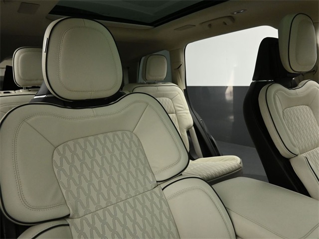 2023 LINCOLN AVIATOR - Image 30