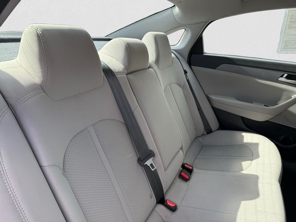 2018 Hyundai Sonata SE photo 18