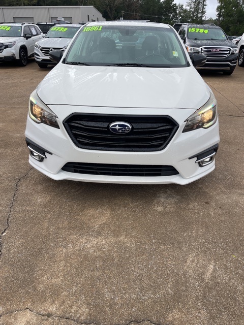 2018 Subaru Legacy 2.5i photo 2