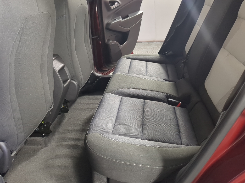 2025 Chevrolet Trax LS photo 9