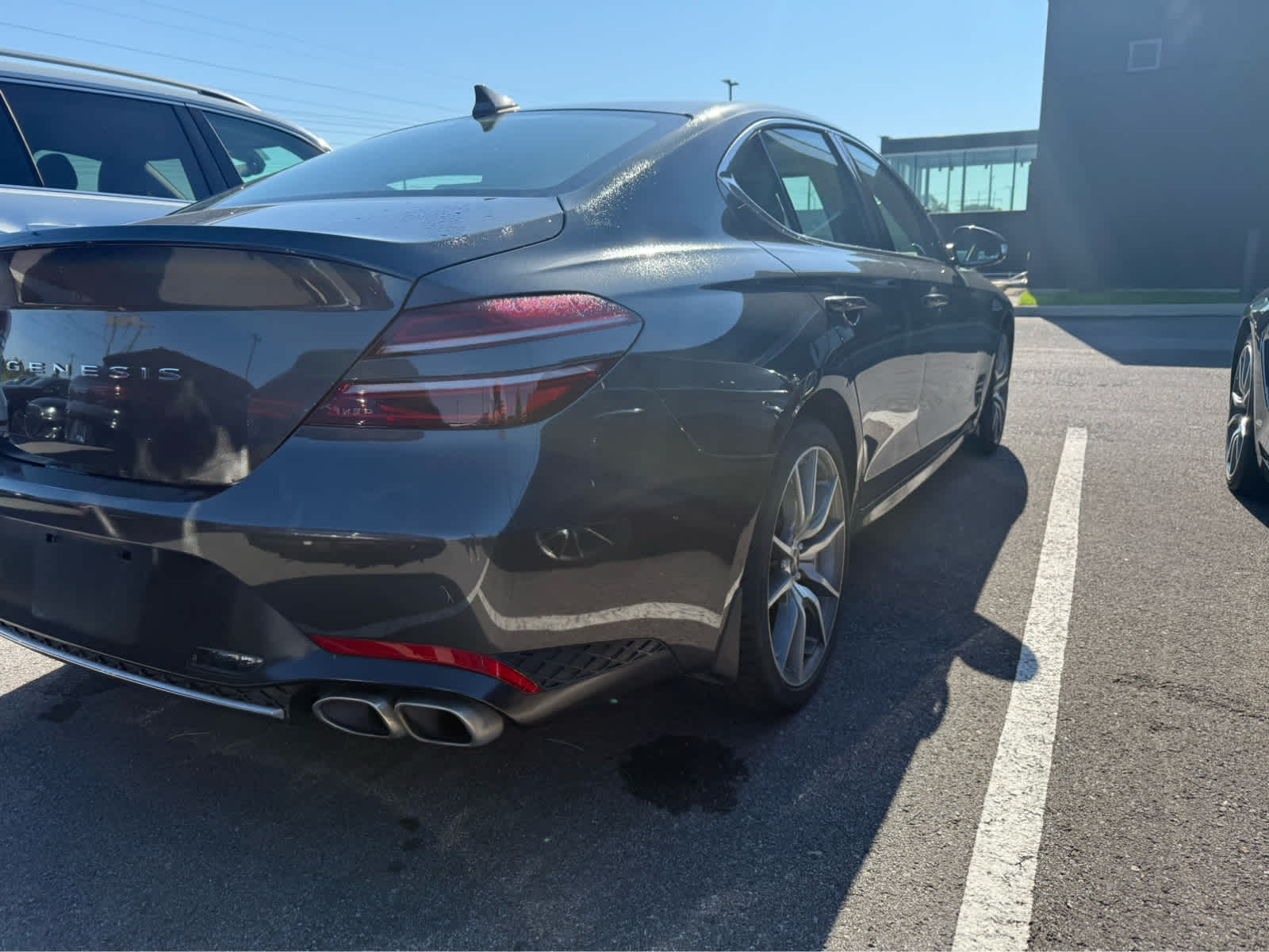 2023 Genesis G70 2.0T photo 4