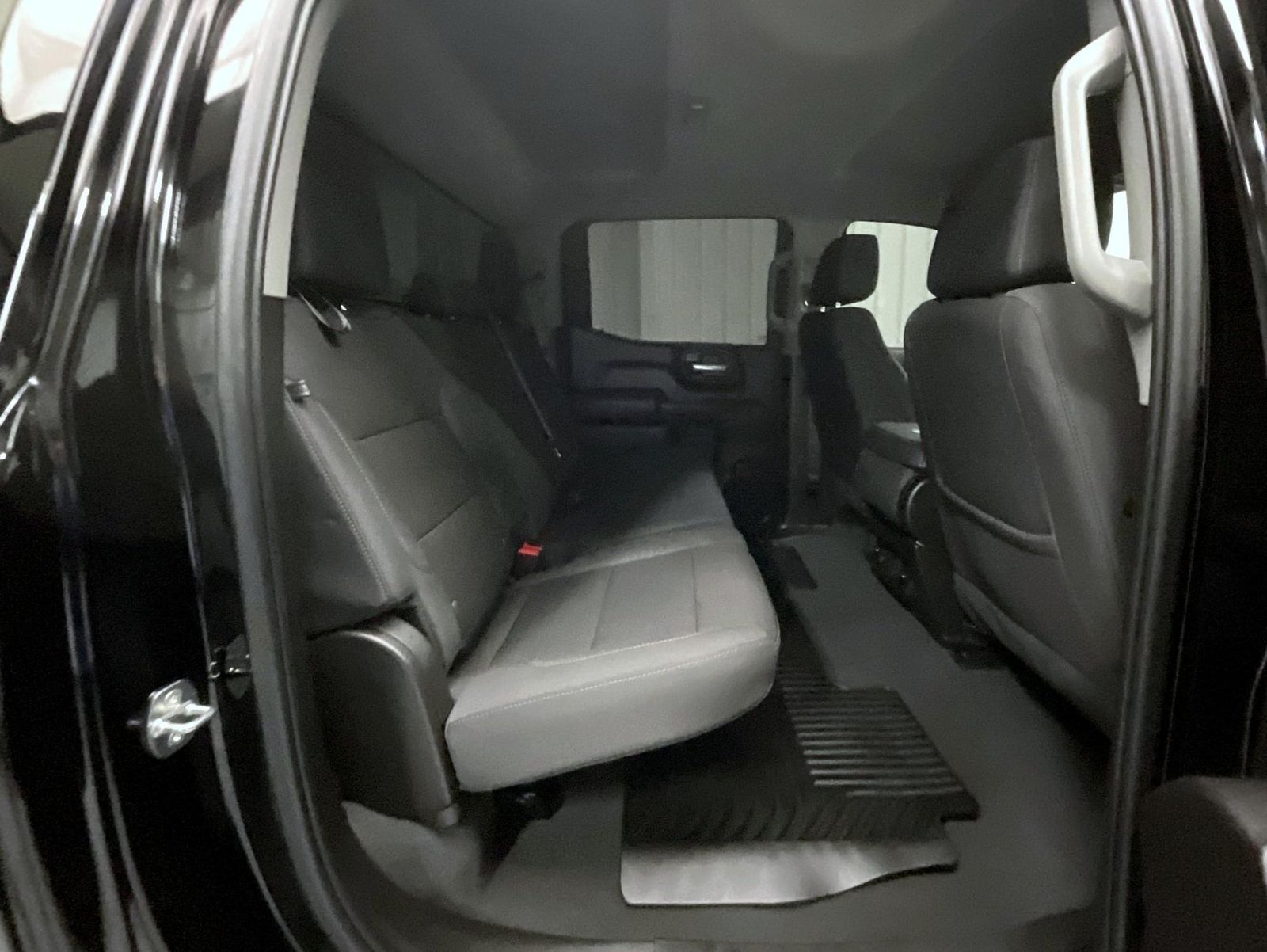 2024 Chevrolet Silverado 1500 Custom photo 17