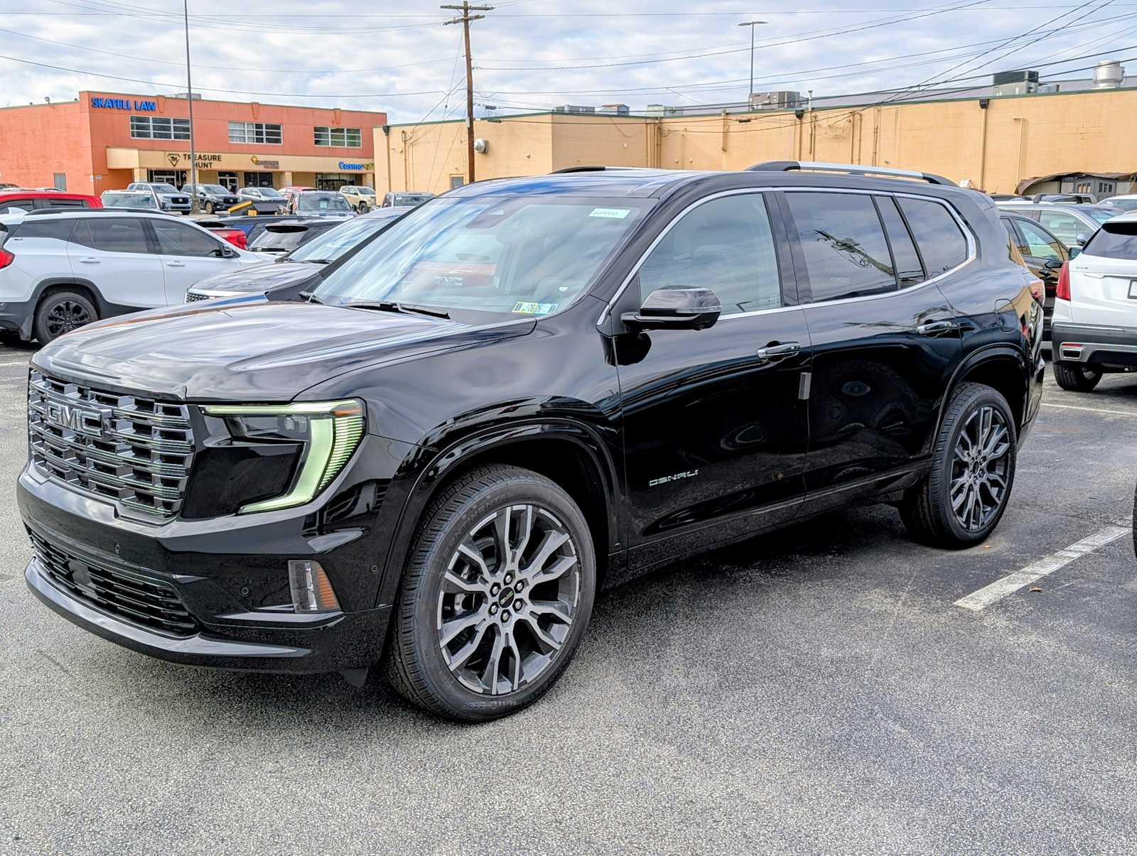 2026 GMC Acadia Denali Ultimate's photo